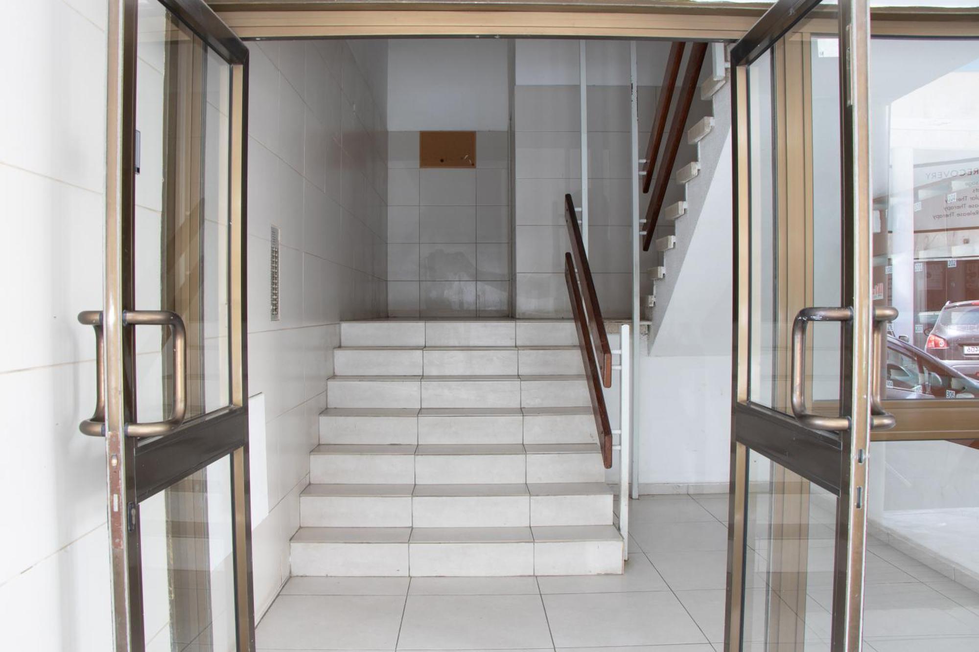 Apartment,Near The Beach Pinikoudes Larnaca Ngoại thất bức ảnh