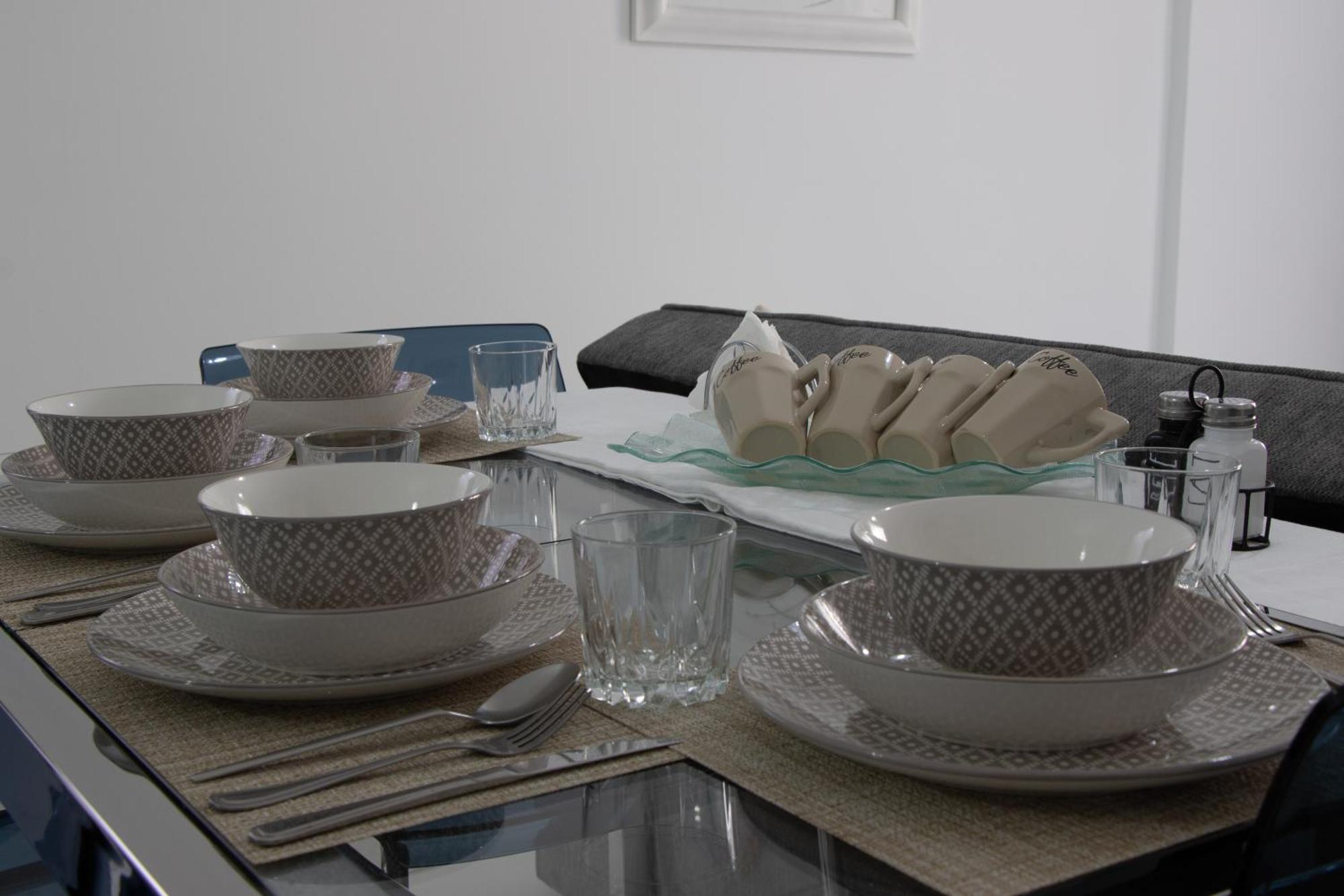 Apartment,Near The Beach Pinikoudes Larnaca Ngoại thất bức ảnh